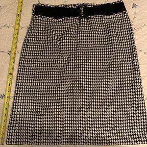 Cato Houndstooth Skirt